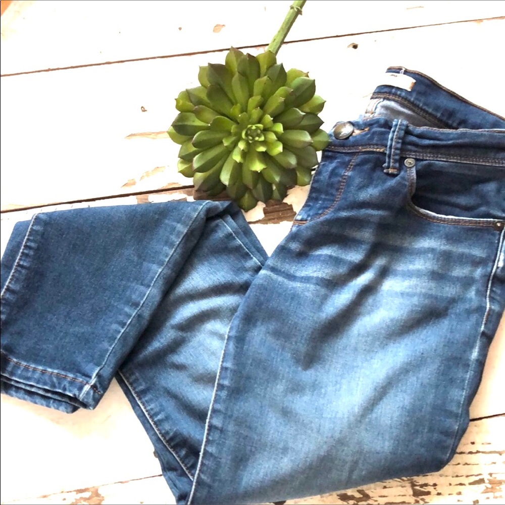 Free People distress wash stretch skinny jeans
